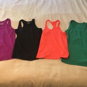 *sold* Under Armour tank top bundle